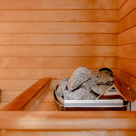 Elegant With Sauna, Town Hall Square, Old Town * Tallin