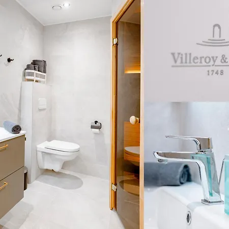 Elegant With Sauna, Town Hall Square, Old Town Tallin