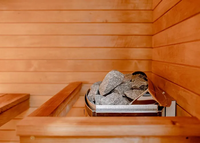 Elegant With Sauna, Town Hall Square, Old Town * Tallinn