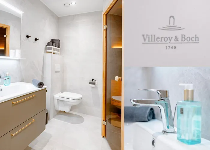 Elegant With Sauna, Town Hall Square, Old Town Tallinn