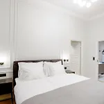 Elegant With Sauna, Town Hall Square, Old Town Apartman Tallinn