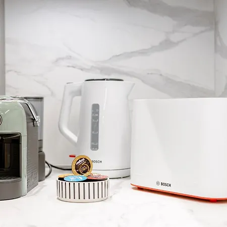 Lejlighed Elegant With Sauna, Town Hall Square, Old Town