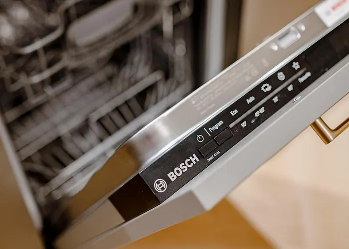 Elegant With Sauna, Town Hall Square, Old Town Tallinn